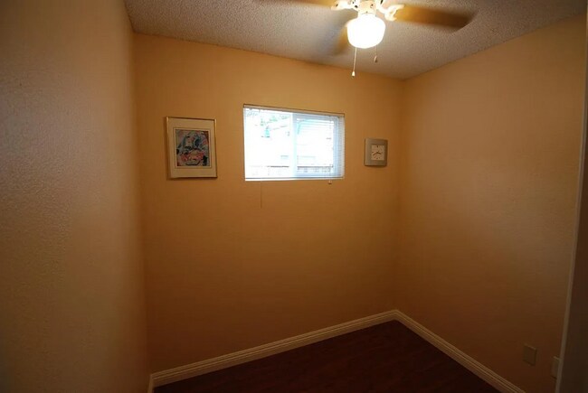 Building Photo - 4206-4208 Casa Blanca Lane