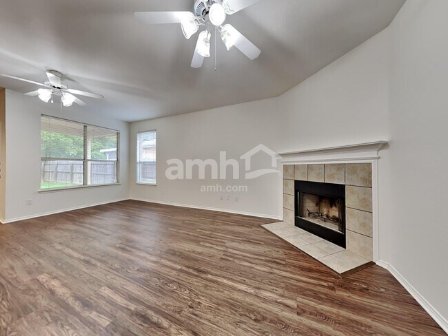 Building Photo - 12424 Silver Mist Trail