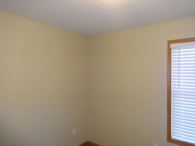 Building Photo - 3812 Wolf Creek Rd