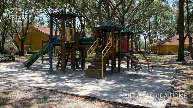 Building Photo - 5295 Images Cir