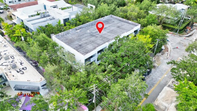 Building Photo - 7541 SW 61st Ave