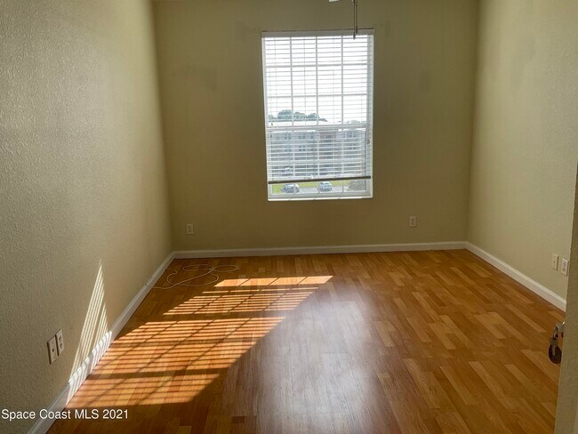 Building Photo - 1626 Peregrine Cir