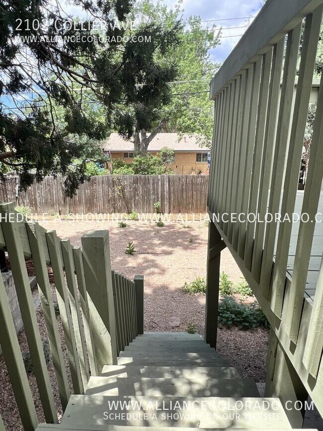 Building Photo - 2102 Collier Ave