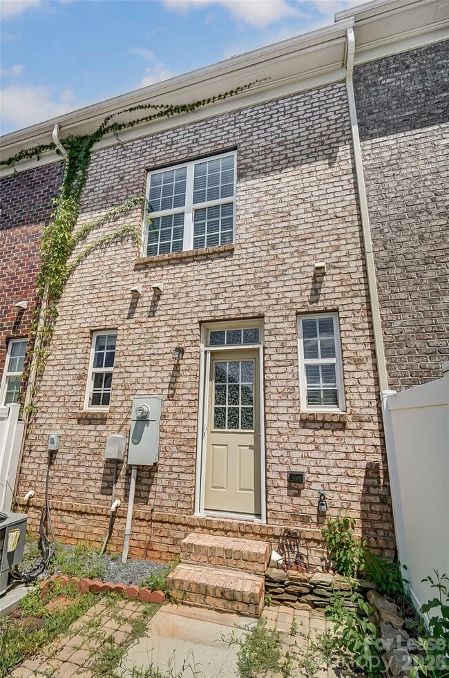 Building Photo - 9519 Longstone Ln