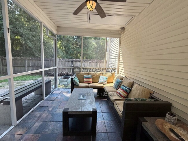 Building Photo - 578 Carters Grove Rd
