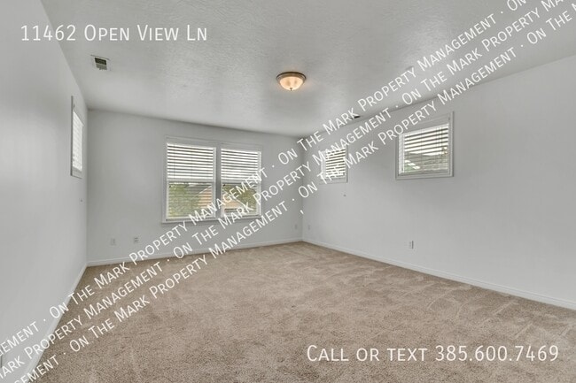 Building Photo - 11462 Open View Ln