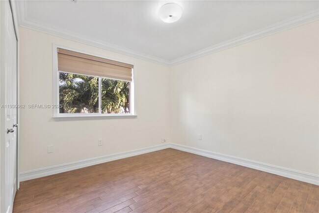 Building Photo - 11071 NW 47th Ln