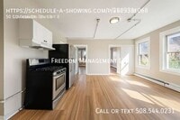 Building Photo - 50 1/2 Common St-Unit 8