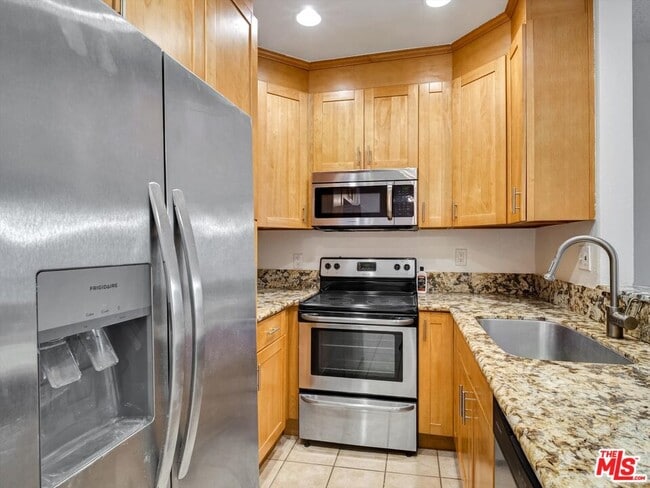 Building Photo - 23901 Civic Center Way