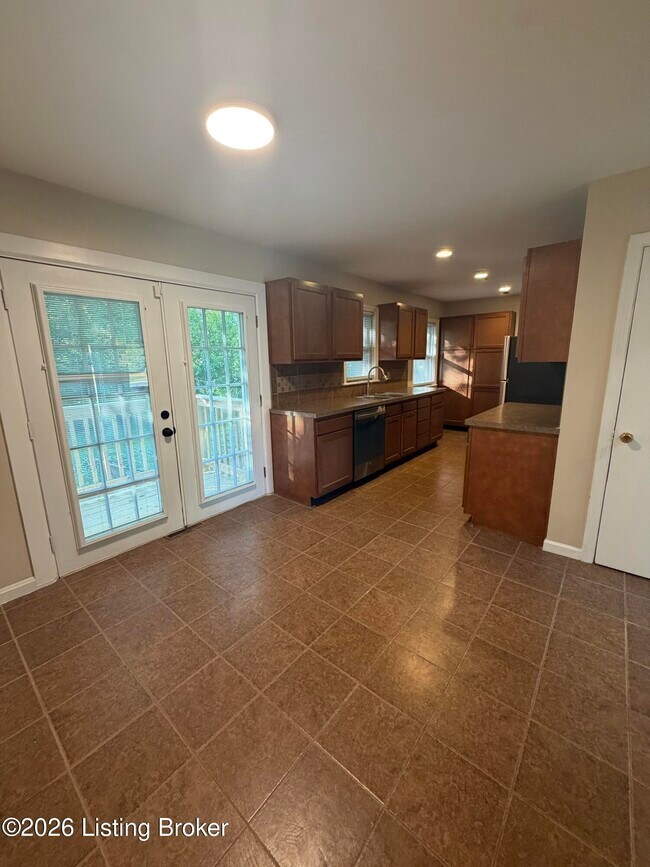 Building Photo - 3213 Hikes Ln