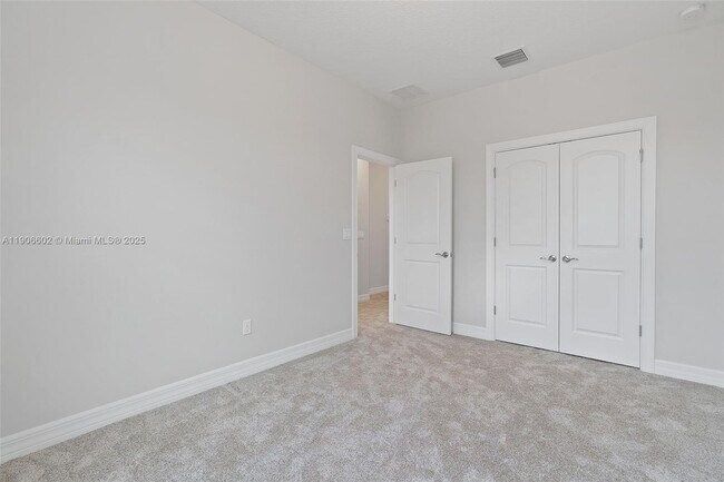 Building Photo - 4443 Providence Wy