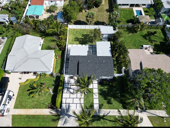 355 Maddock St 355 Maddock St - 355 Maddock St West Palm Beach Fl Building Photo 