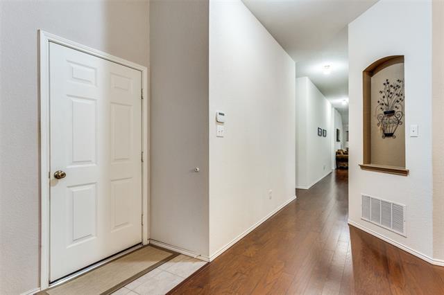 Building Photo - 4860 Ambrosia Dr
