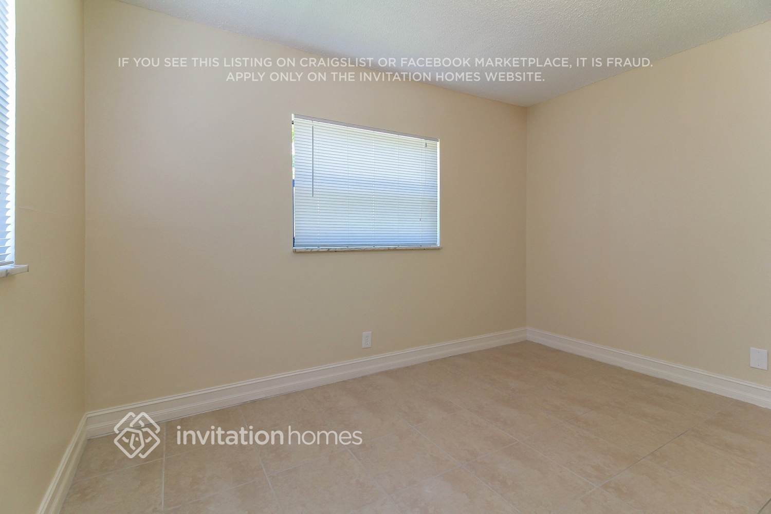 Building Photo - 22816 SW 65th Way