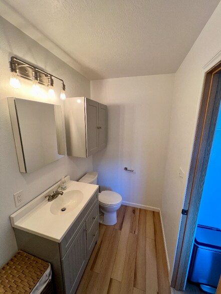 Building Photo - 13817 2nd Ave SW