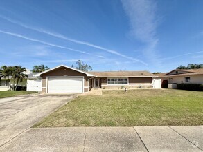 Building Photo - 13151 84th Terrace N