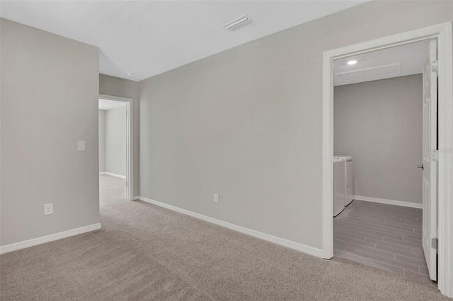 Building Photo - 5634 Tripoli Dr