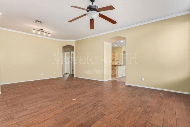 Building Photo - 3018 S 102nd Ln