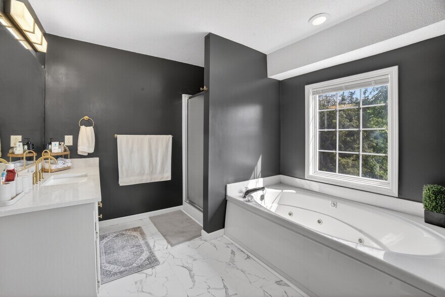 Building Photo - 2129 Quail Ridge Dr