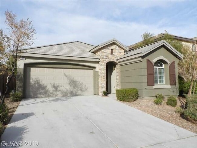 Building Photo - 11440 Parkersburg Ave