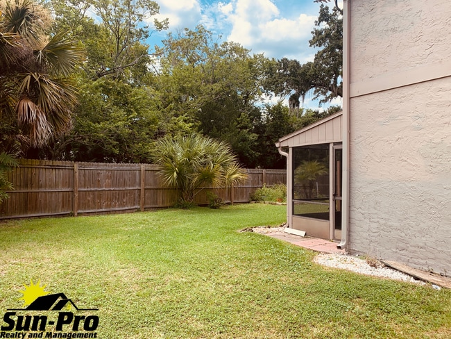 Building Photo - 3960 Oak Trail Run