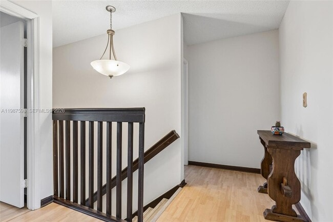 Building Photo - 18087 SW 30th Ct