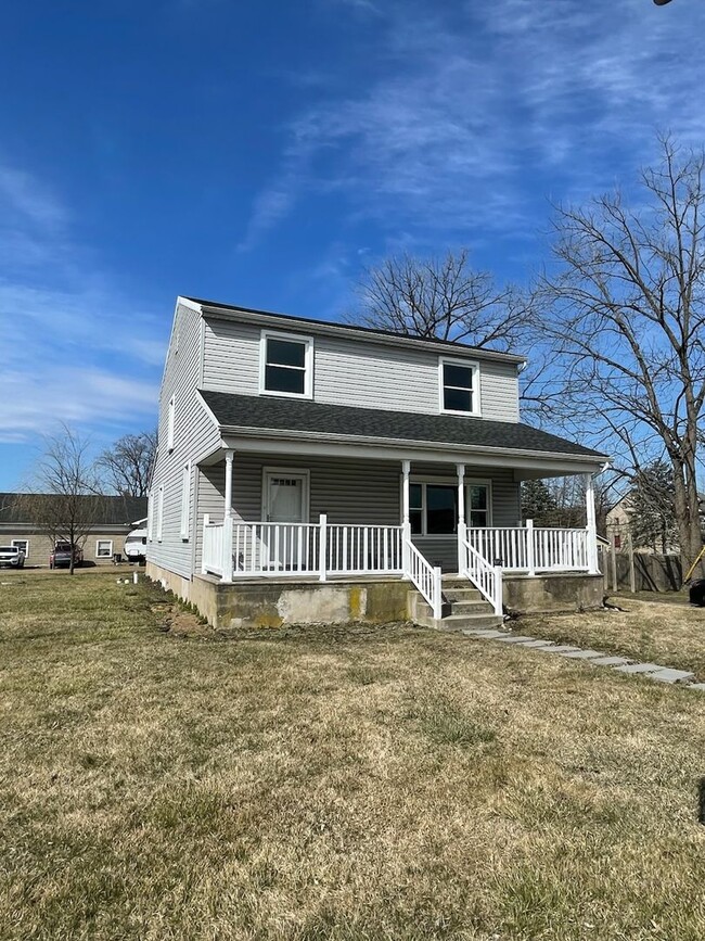 Building Photo - Beautiful Single Family Home Available in ...