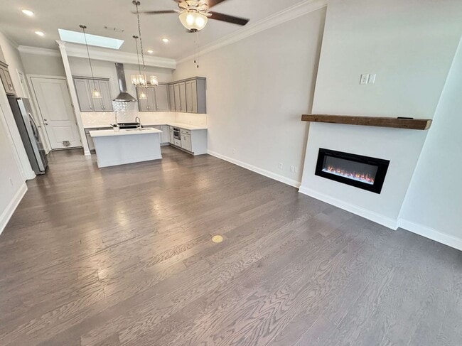 Building Photo - 671 Stickley Oak Way