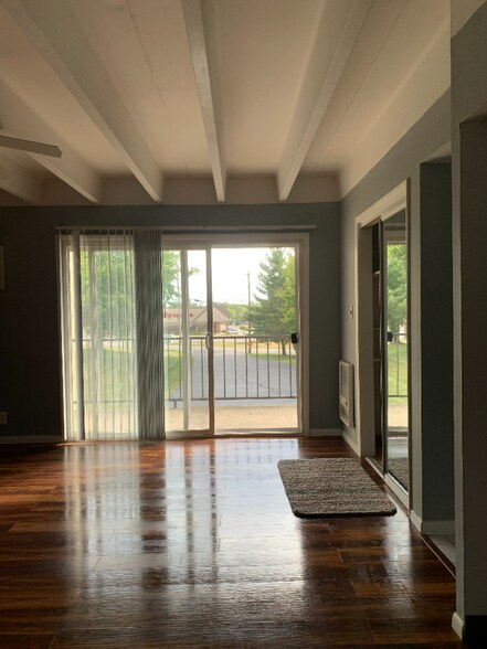 Building Photo - 728 Ohio Pike