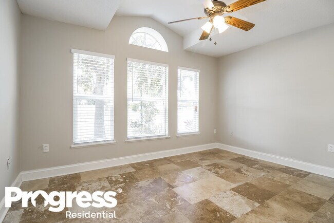 Building Photo - 4429 Pembridge Ave