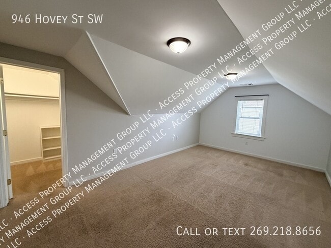 Building Photo - 946 Hovey St SW