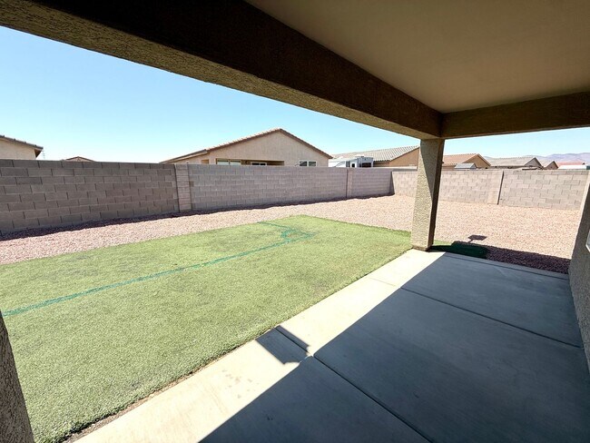 Building Photo - Spacious 4 Bedroom Home with Solar & Modern Upgrades- Available Now!