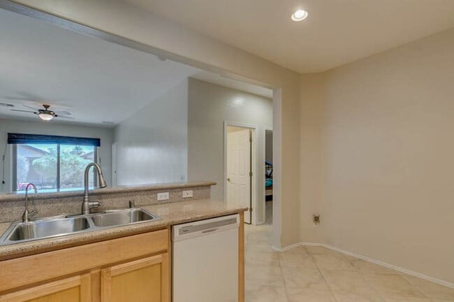 Building Photo - 5985 Falconer Ave