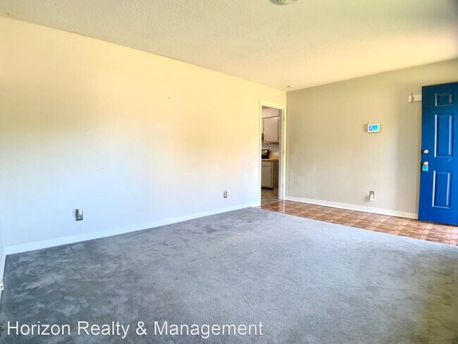 Building Photo - 3 br, 2 bath House - 2707 Dove Ct