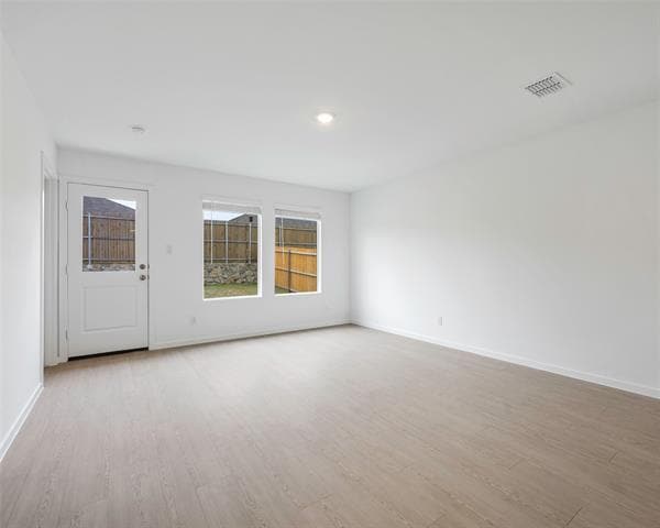 Building Photo - 1219 Falcon Hts Dr