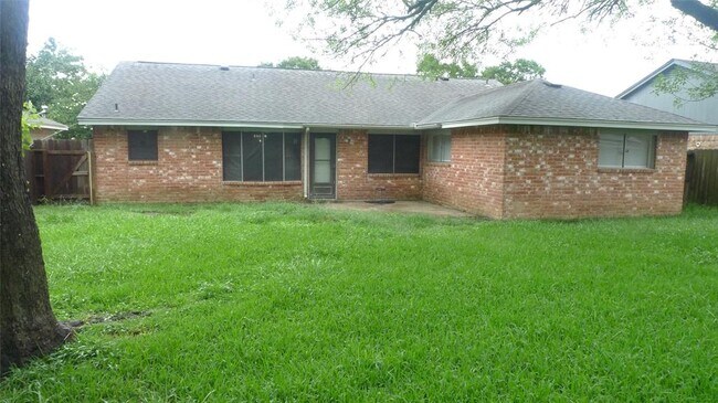 Building Photo - 11311 Verlaine Dr