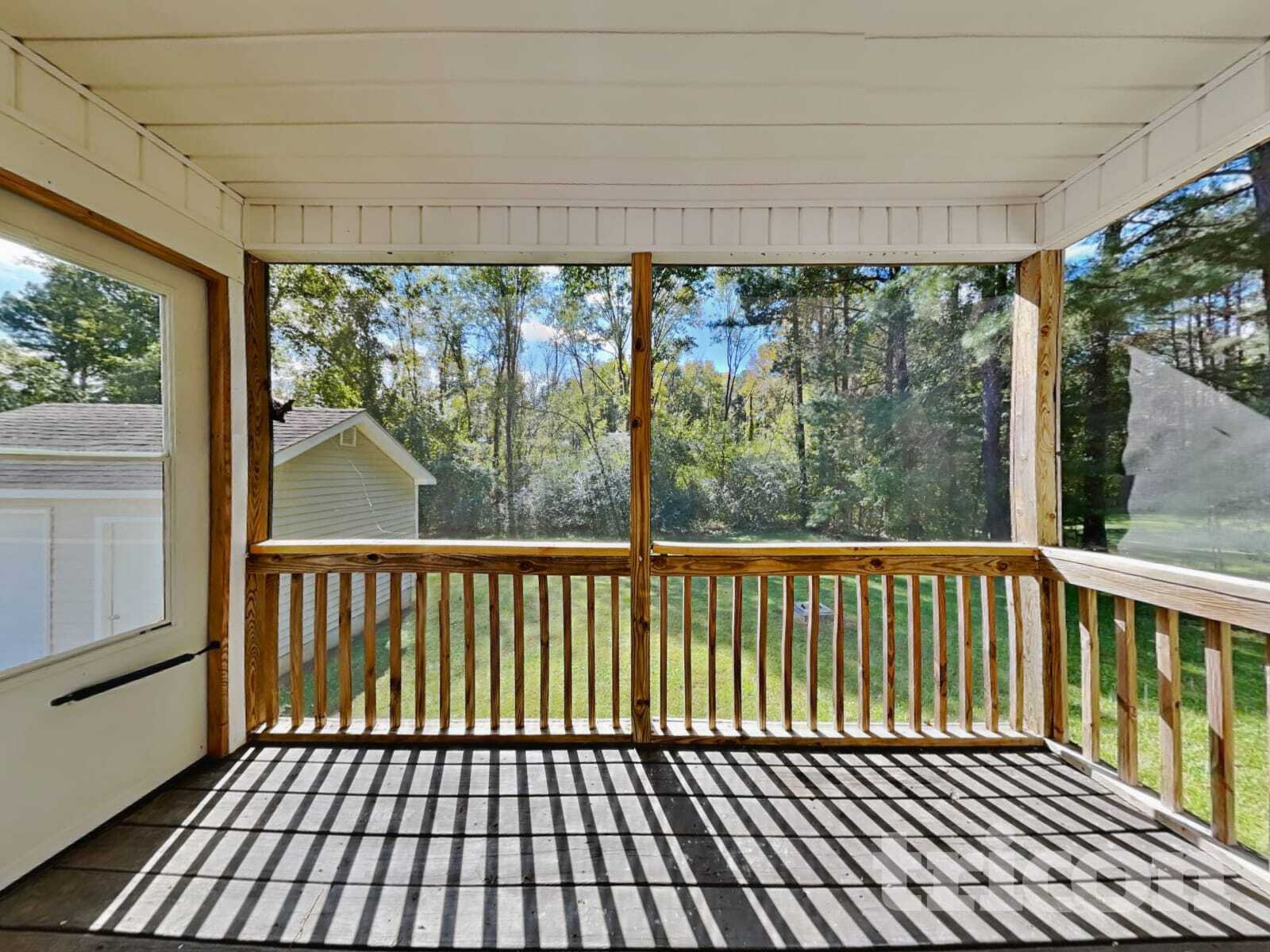 Building Photo - 47 Spaniel Ln