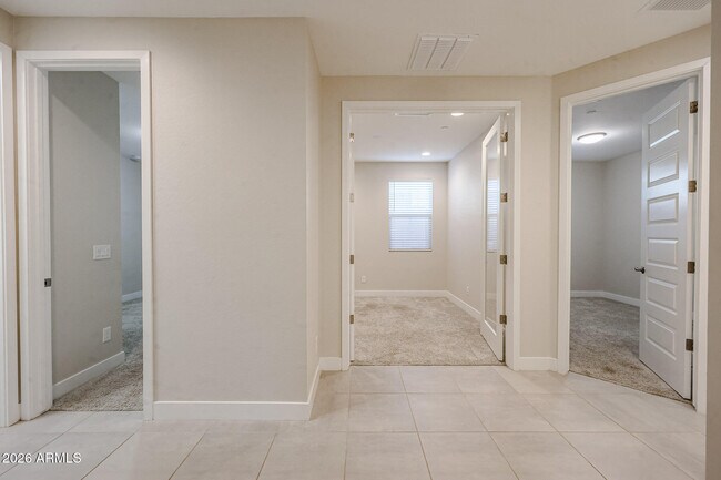 Building Photo - 12402 W Cassia Trail