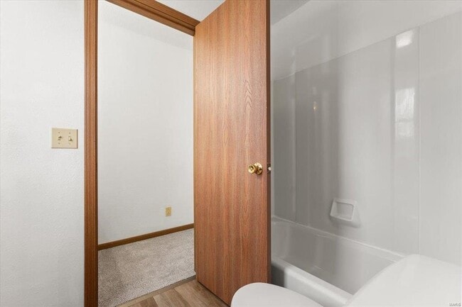 Building Photo - 134 Clinton Hill Dr