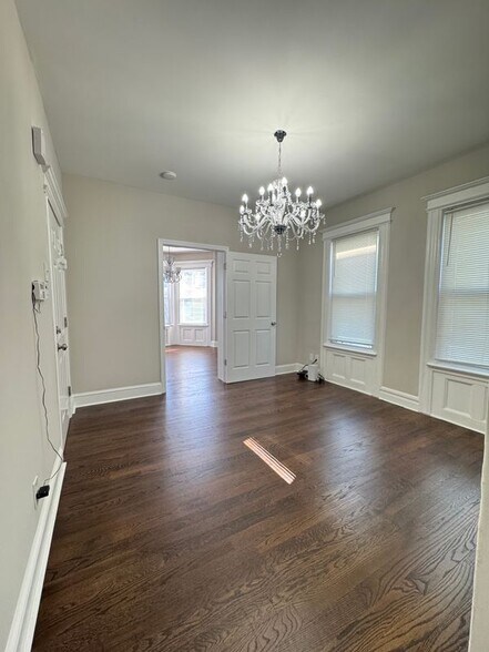 Building Photo - 151 Brookdale Ave