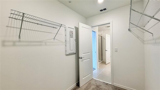Building Photo - 4557 ORCHARD VIEW Aly