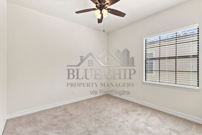 Building Photo - 10449 Henbury St