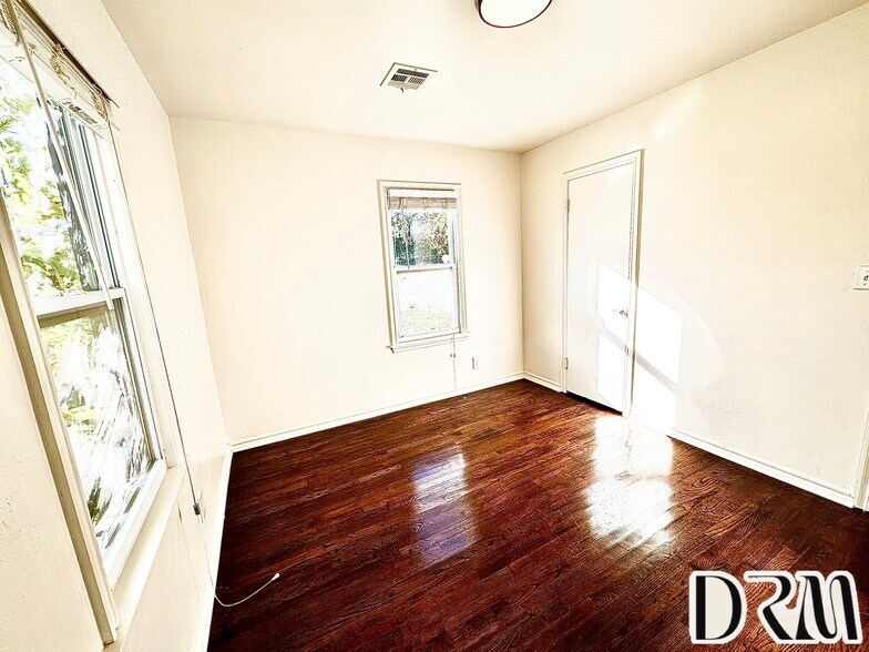 Building Photo - 2710 NW 57th St