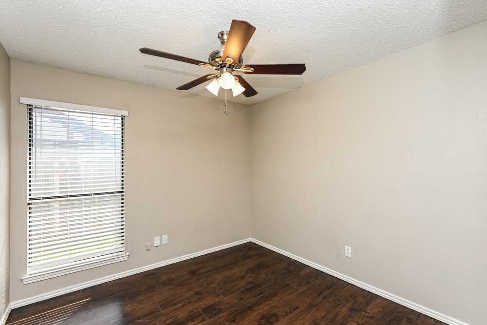 Building Photo - 3309 Country Creek Ln