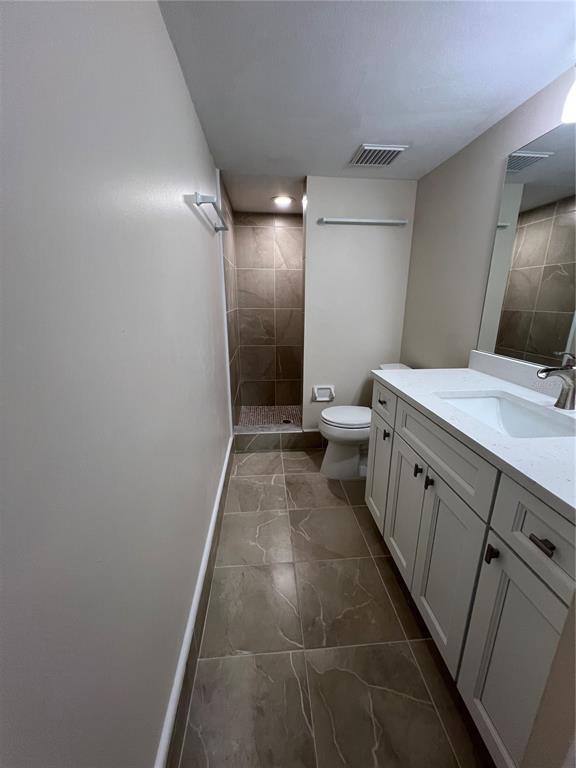 Building Photo - 138 Cypress Ct