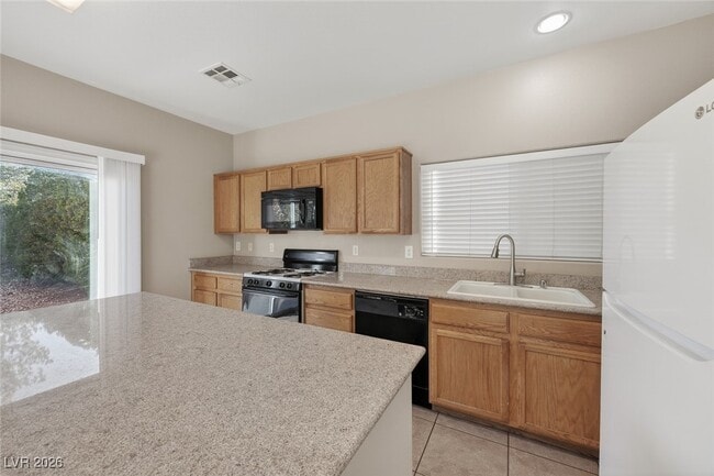 Building Photo - 621 Iron Stirrup Ave