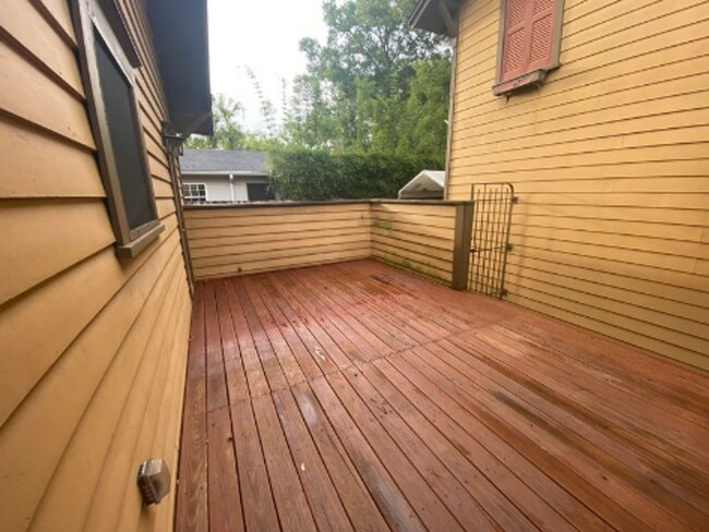 Building Photo - 3 Bedroom 2 Bath in Historic Orlando for RENT!