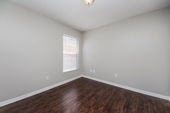 Building Photo - 2631 Alamosa Pl