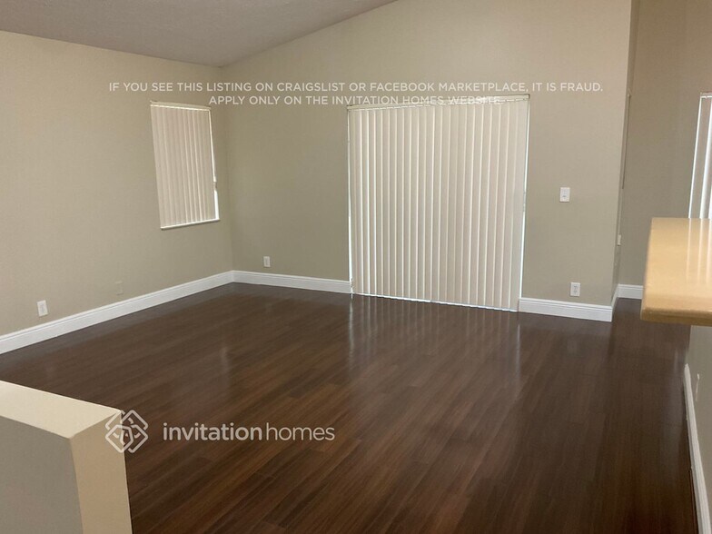 Building Photo - 4872 NW 103rd Dr
