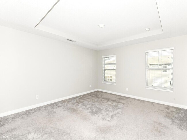 Building Photo - 1559 Bellefontaine St